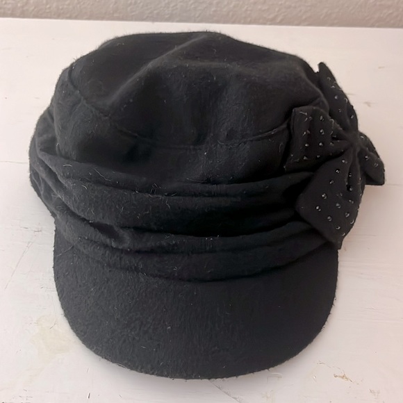 WOMEN’S FASHION HAT - Picture 2 of 3